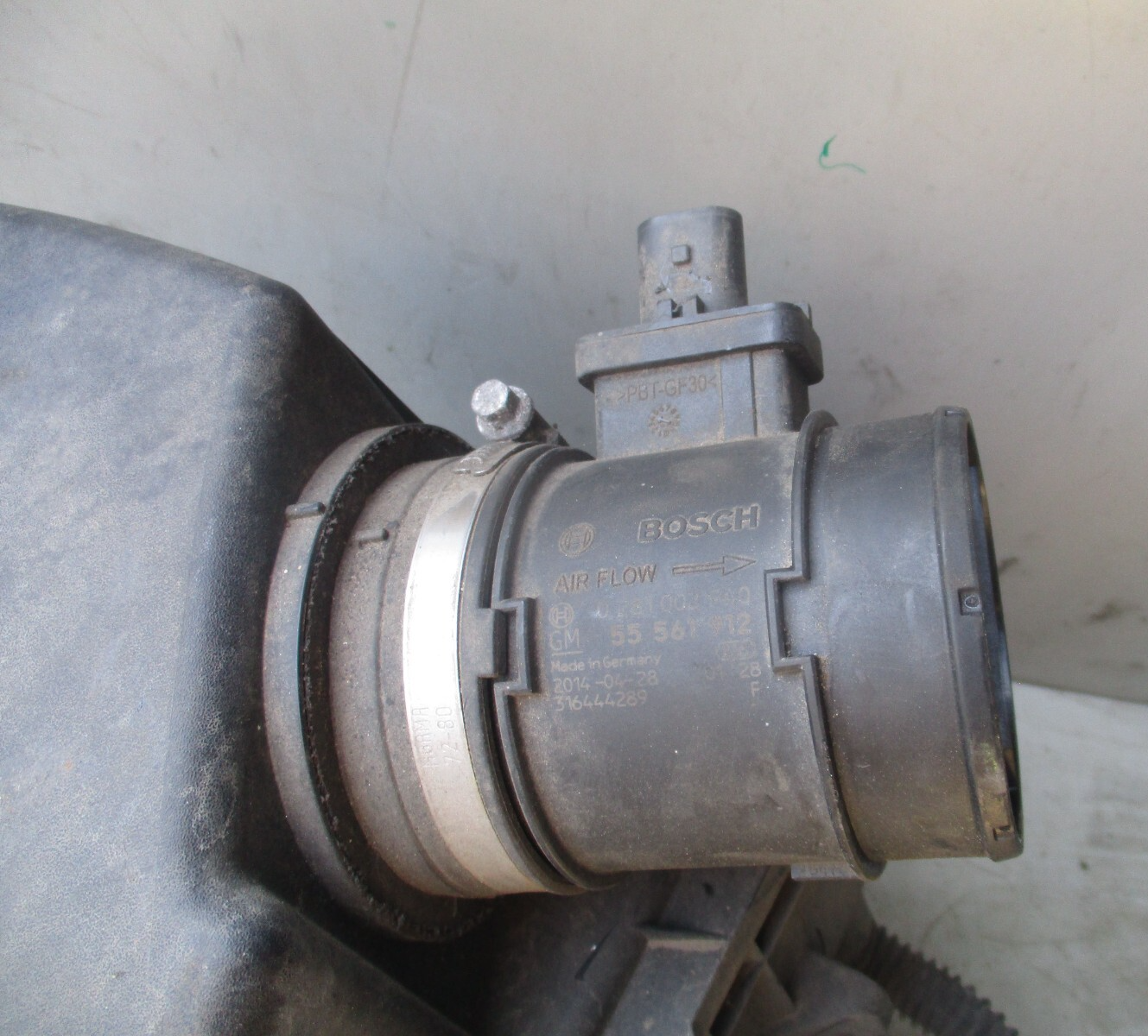 2012 VAUXHALL ASTRA J AIRFILTER BOX WITH MAF SENSOR