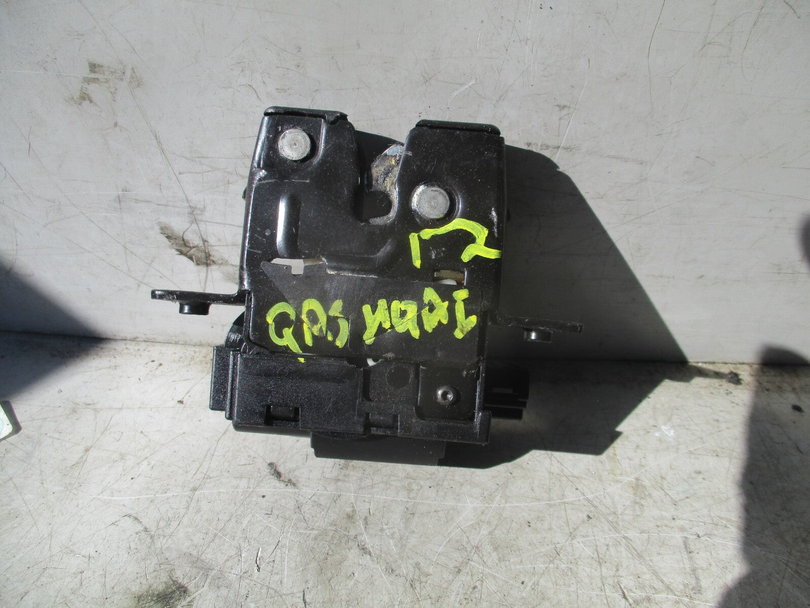 2012 NISSAN QASHQAI J10 REAR BOOTLID TAILGATE BOOT LOCK MECHANISM
