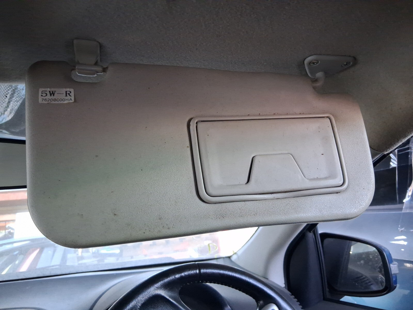 2016 MITSUBISHI MIRAGE MK6 OSF DRIVER SIDE RIGHT FRONT INTERIOR SUN VISOR