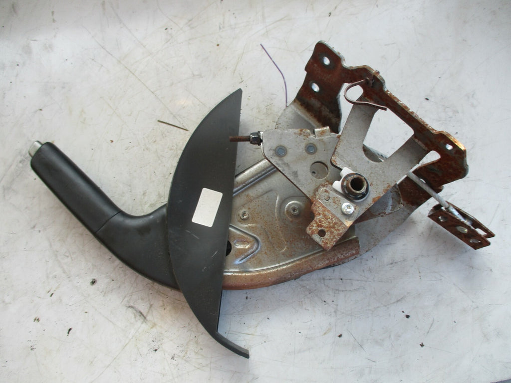 NISSAN QASHQAI J10 MK1 HANDBRAKE LEVER HANDLE PARKING BRAKE 11319443