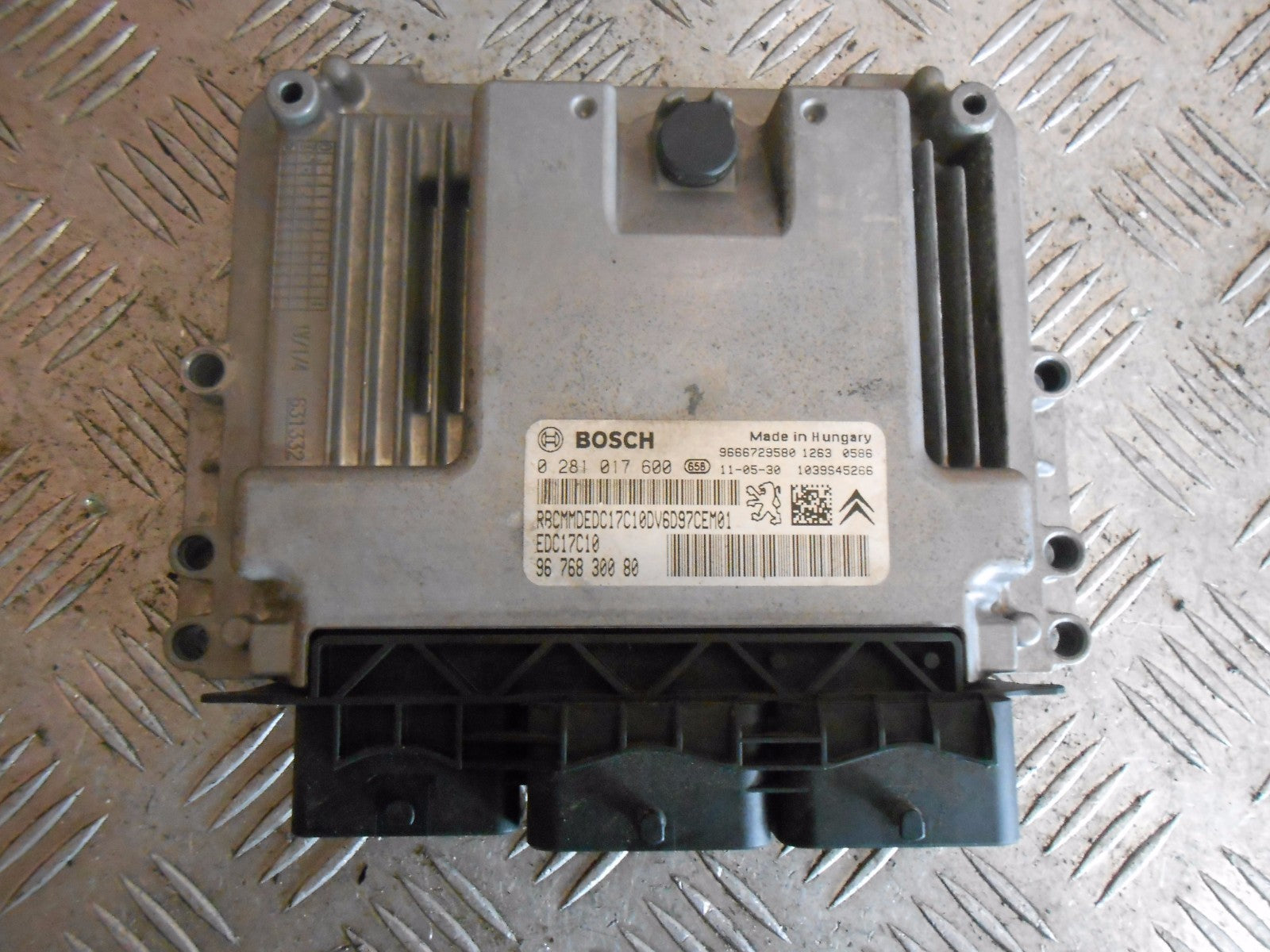 CITROEN DS3 2011 1.6 E HDI (9H06/9HP) ENGINE CONTROL UNIT ECU 9676830080