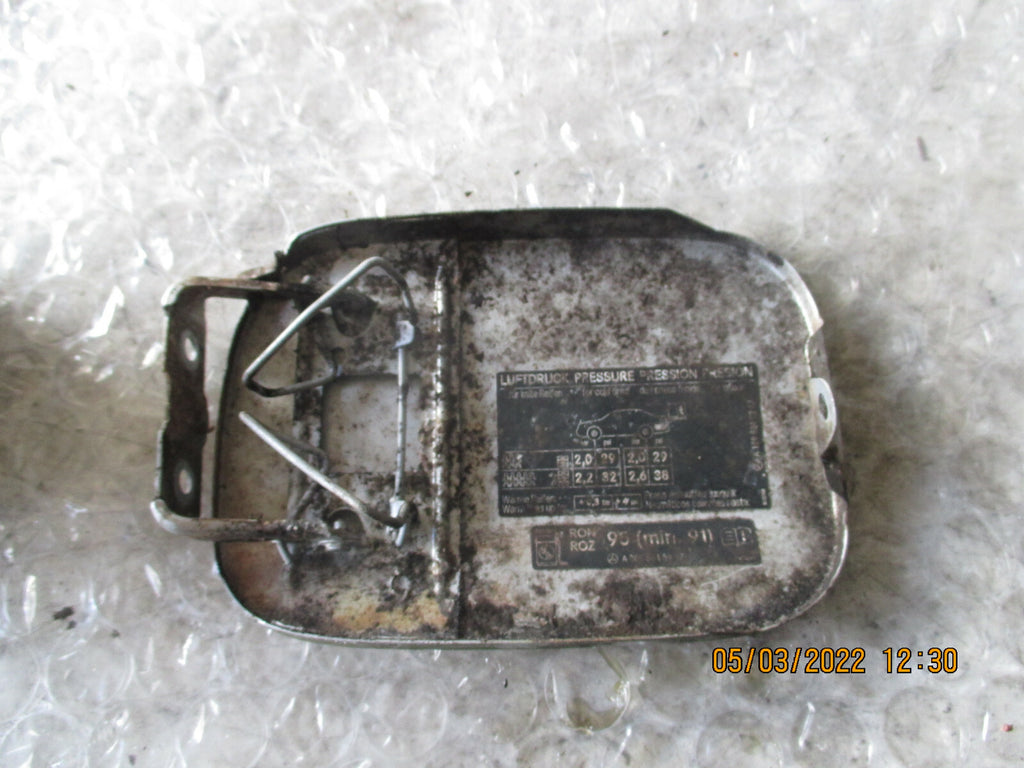 MERCEDES-BENZ A-CLASS 2007 MK2 W169 FUEL FLAP CAP GREY A0005845917