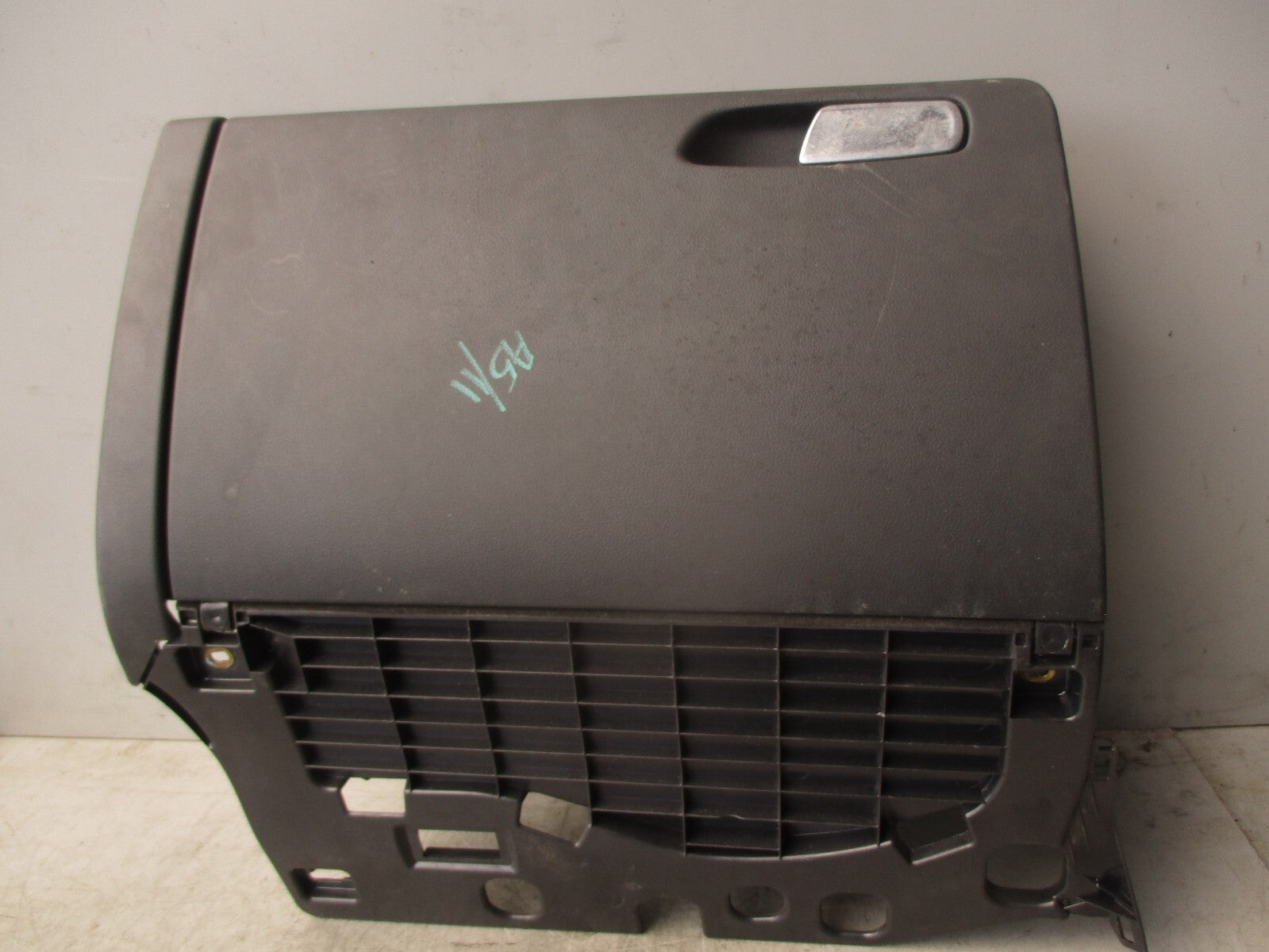 2011 AUDI A5 8T GLOVE BOX STORAGE COMPARTMENT 8K2857035C