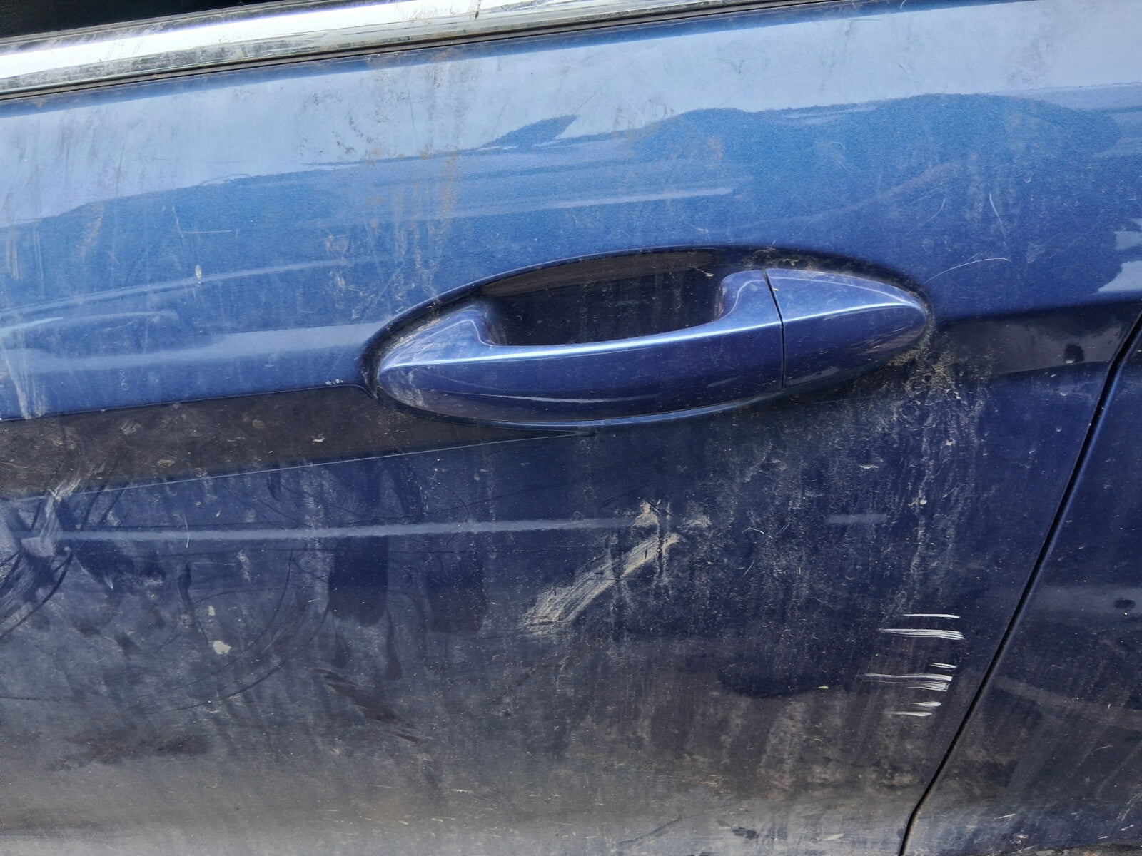 2010 FORD FIESTA MK7 NSF PASSENGER SIDE FRONT LEFT COMPLETE DOOR OCEAN BLUE