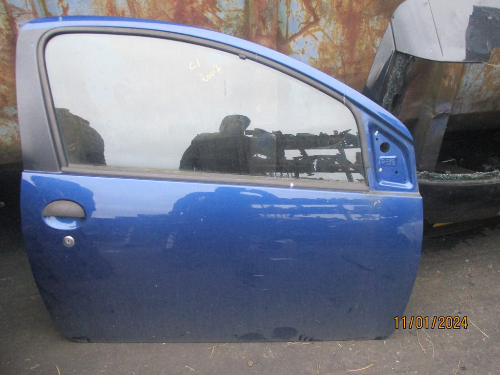 CITROEN C1  2007 3 DOOR OS DRIVER SIDE COMPLETE DOOR BLUE