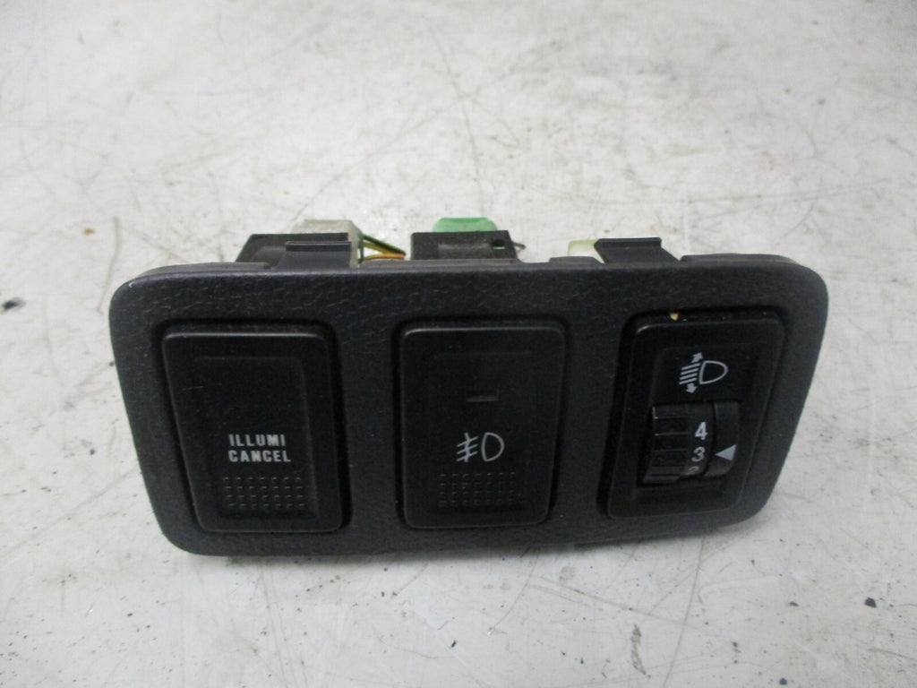 SUZUKI SWIFT MK2 2007 DASH ILLUMI CANCEL FOG LIGHT ADJUST SWITCH TRIM SURROUND