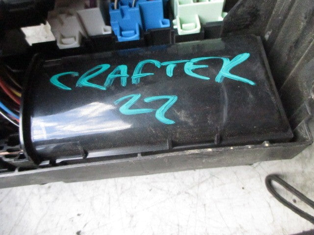 2022 VOLKSWAGEN CRAFTER UNDER BONNET FUSE BOX BOARD