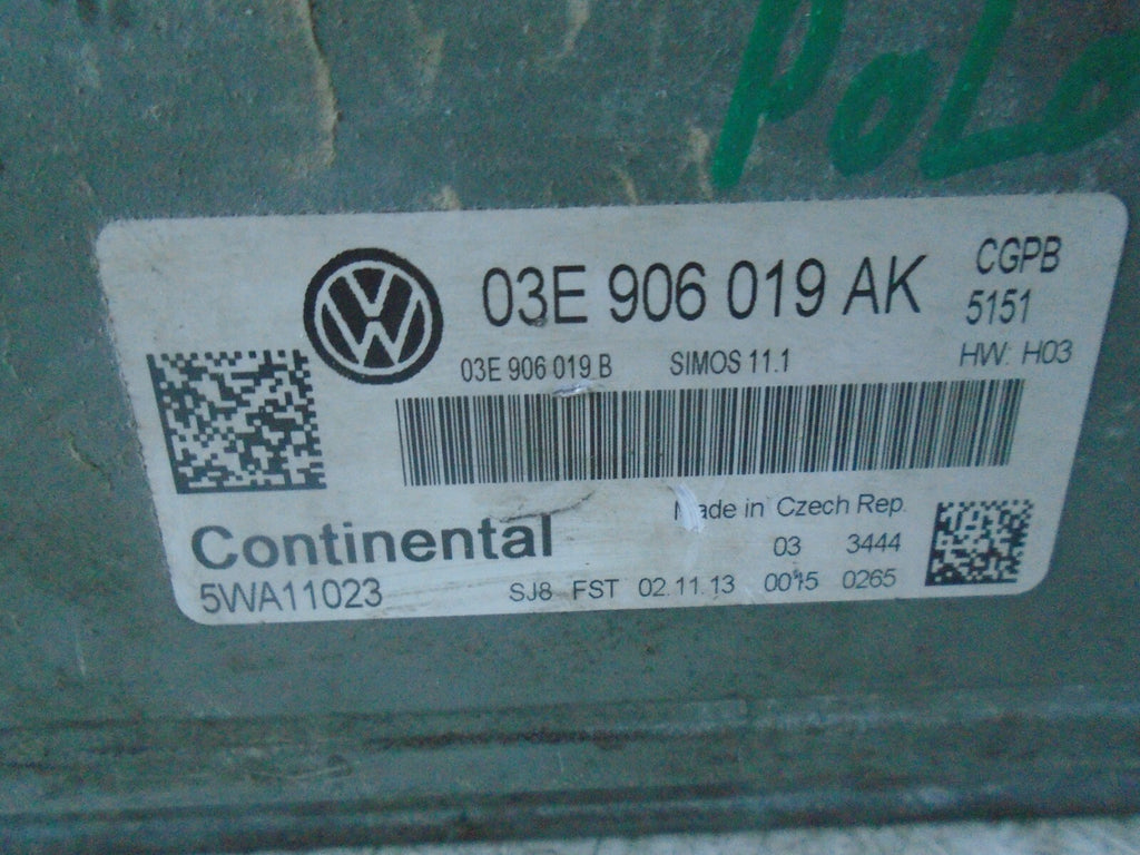 VOLKSWAGEN POLO 2014 MK5 6R ENGINE CONTROL MODULE 03E906019
