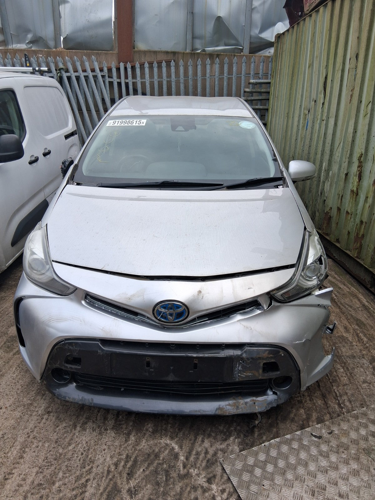 2018 TOYOTA PRIUS + MK4 1.8 PETROL HYBRID BARE ENGINE WITH PUMPS 2ZR-FXE