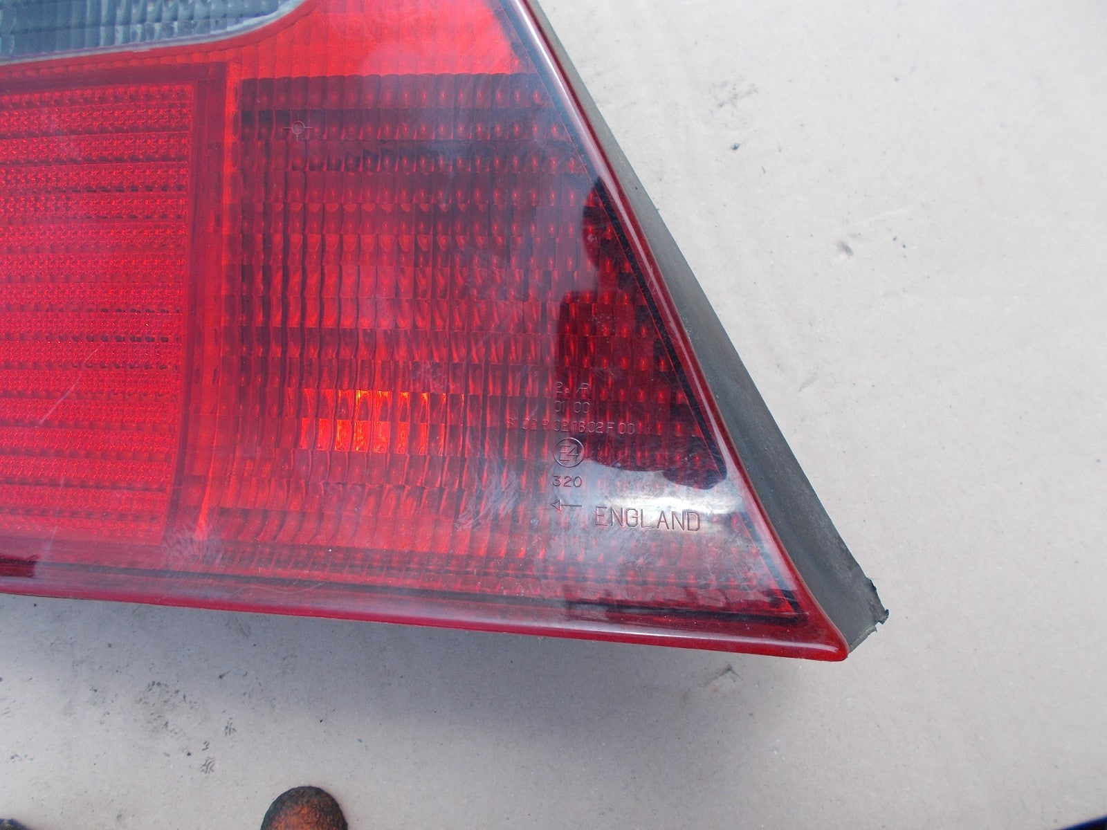 ROVER MG ZR NS PASSENGER SIDE REAR TAIL LIGHT S102R021B02F00
