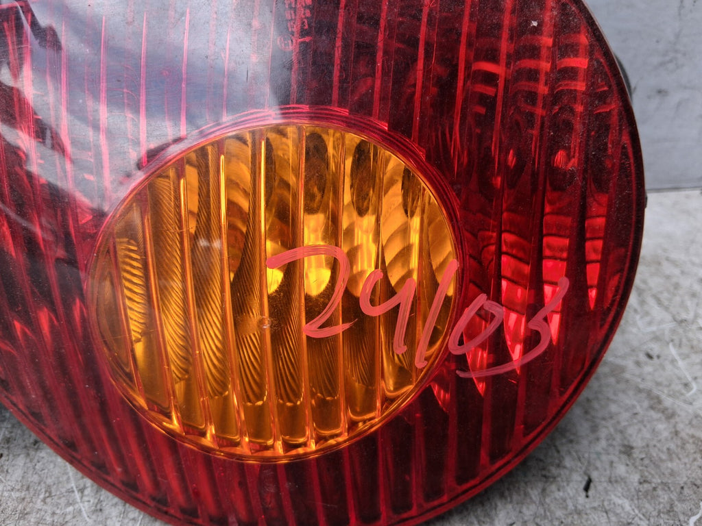 2003 BMW Z4 E85 OSR DRIVER SIDE REAR RIGHT TAIL LIGHT