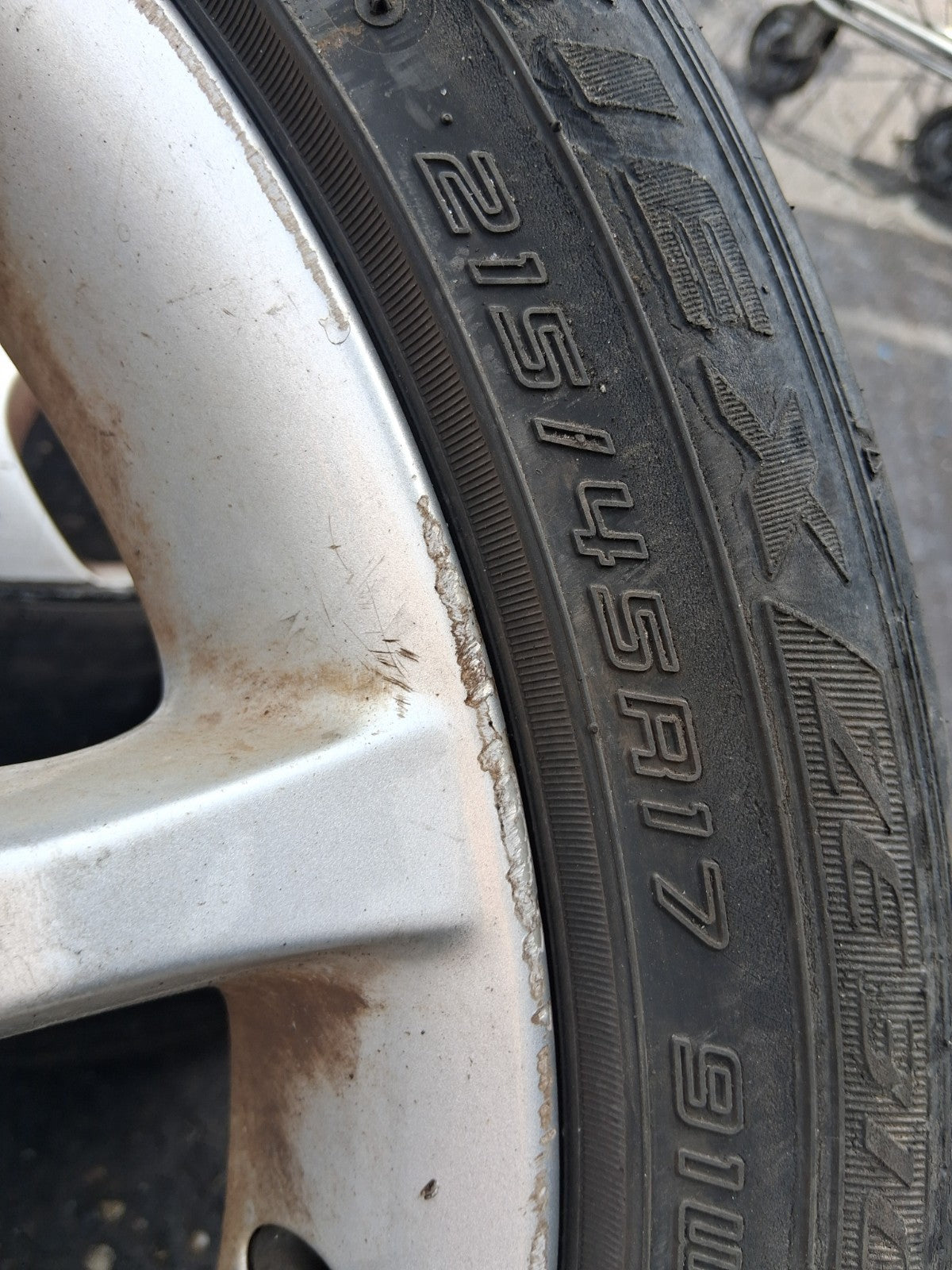 2008 MERCEDES B CLASS W245 17 INCH ALLOY WHEEL WITH TYRE 215/45R17