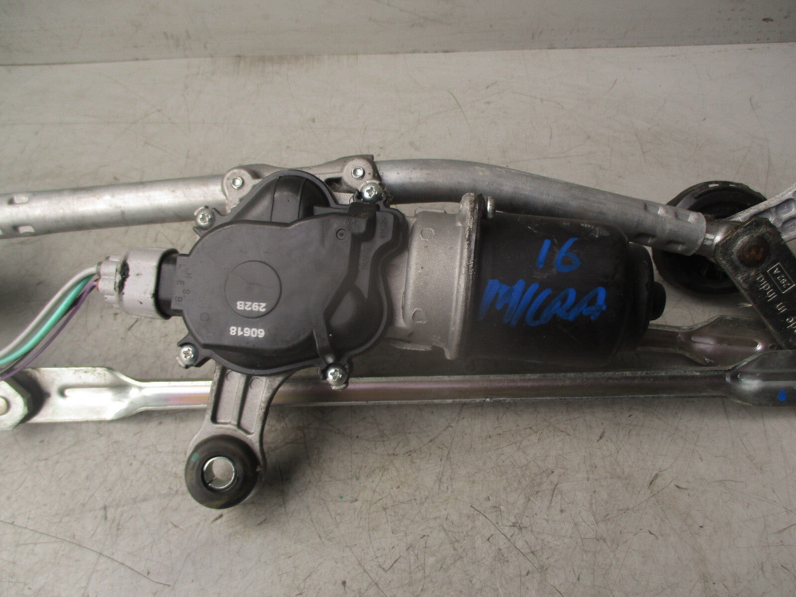 2016 NISSAN MICRA K13 1.2 PETROL FRONT WIPER MOTOR & LINKAGE