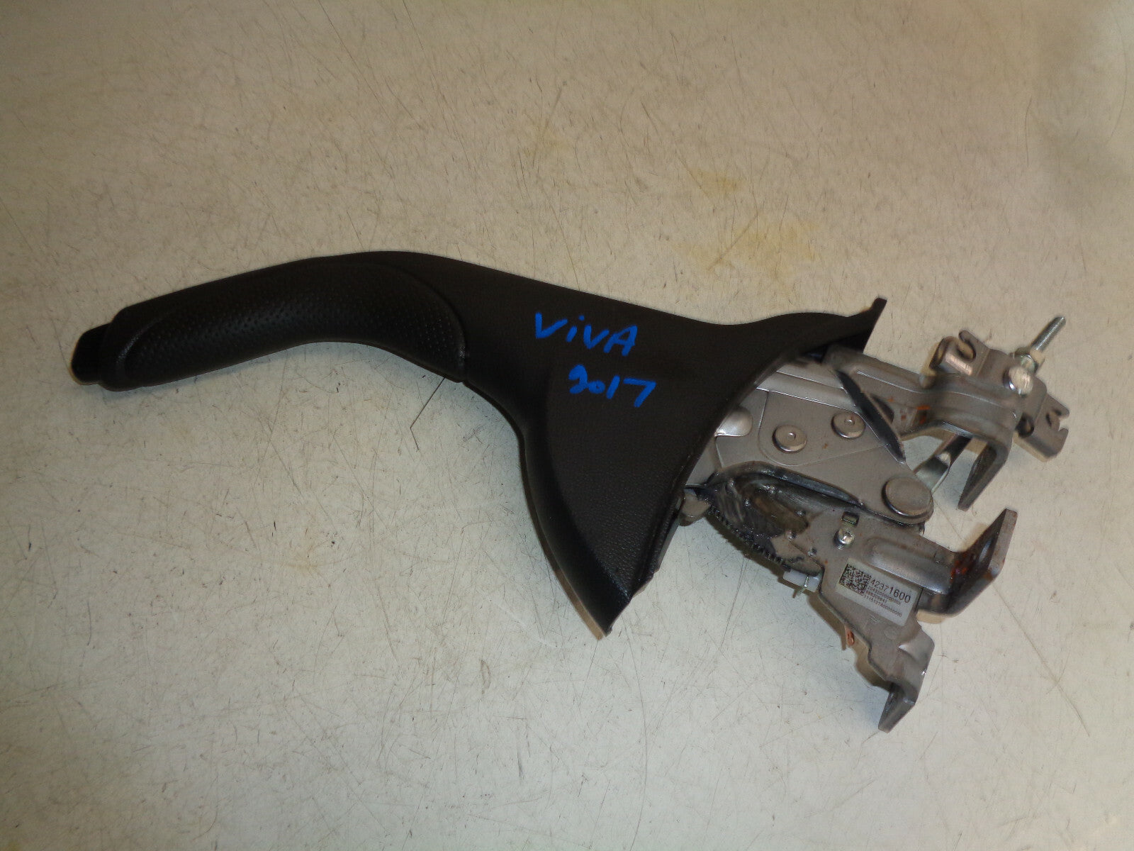 VAUXHALL VIVA 2017 HANDBRAKE LEVER BRAKE HANDLE 42371600