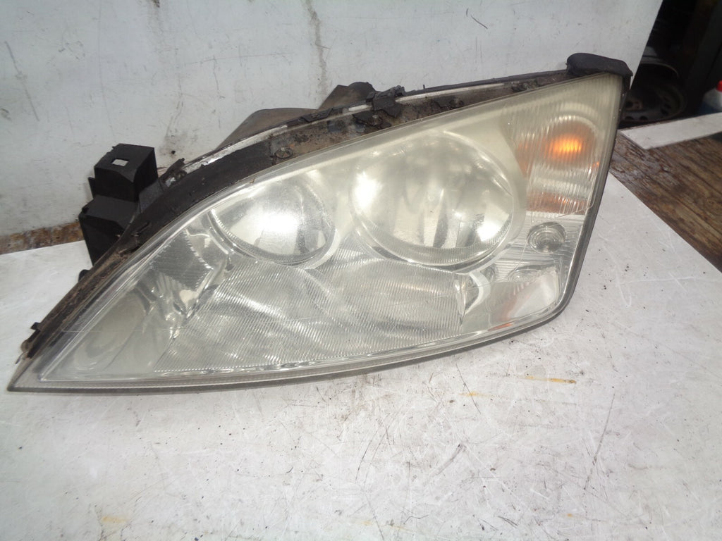 FORD MONDEO MK3 2001 NSF PASSENGER SIDE HEADLIGHT HEADLAMP 1s7113006bj