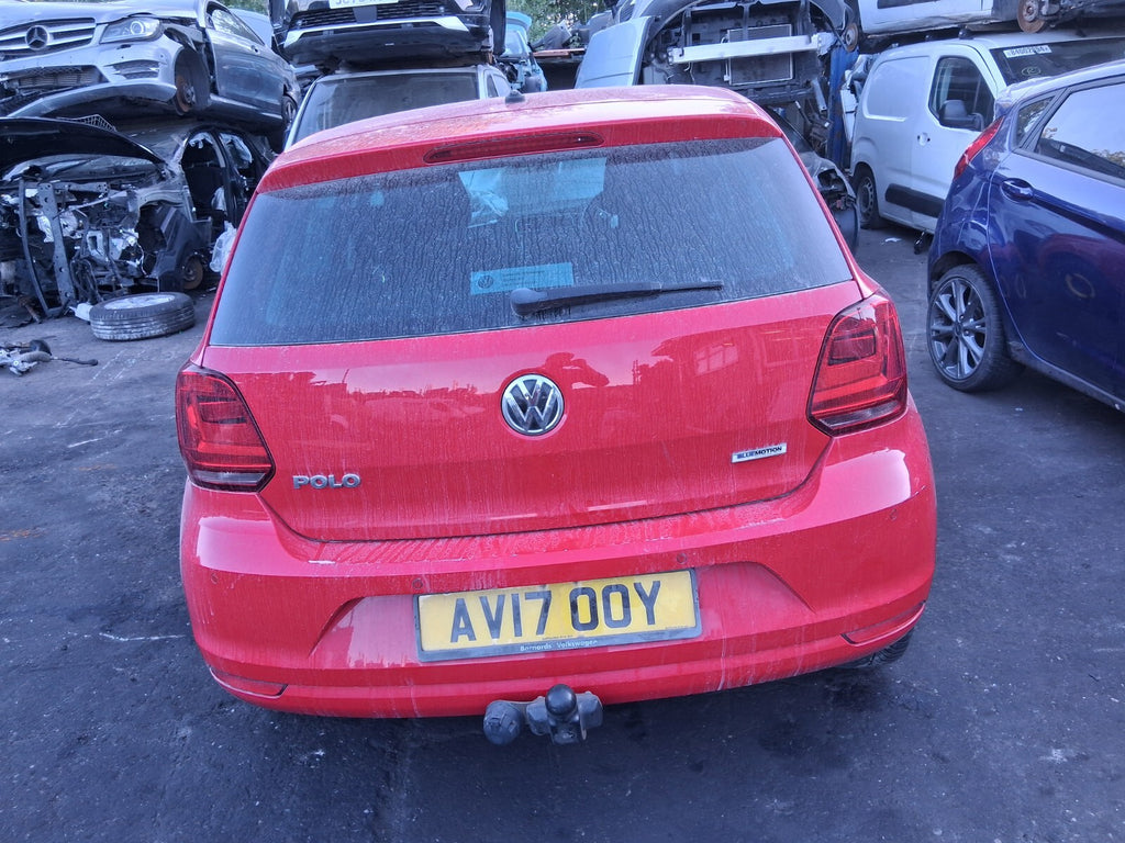 2017 VW VOLKSWAGEN POLO MK5 BARE TAILGATE BOOTLID FLASH RED LP3G