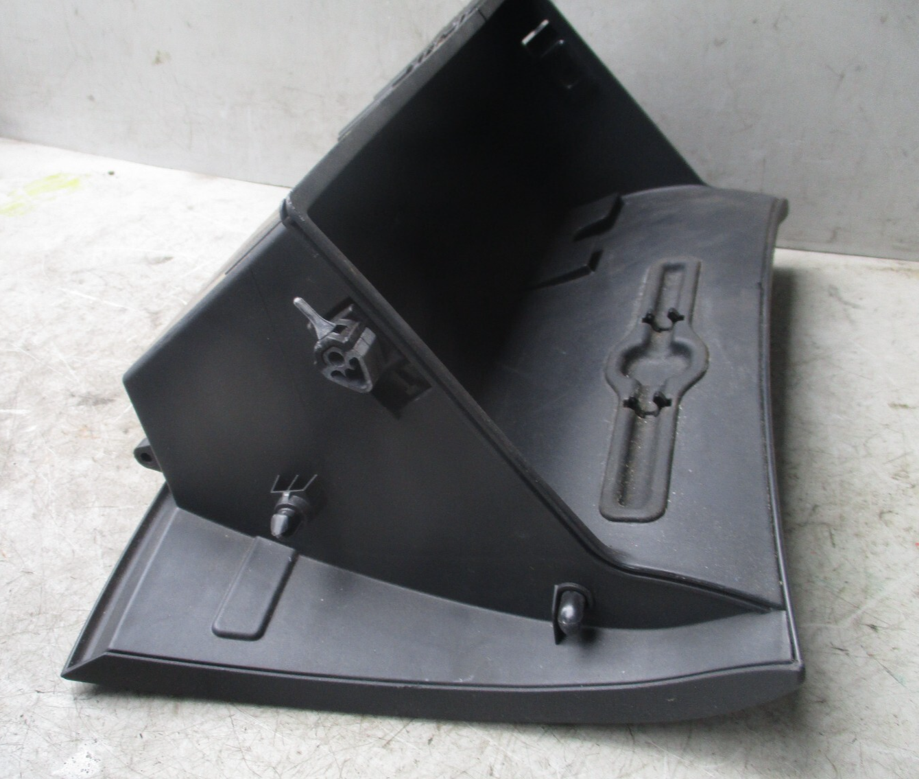 HYUNDAI I30 2009 NSF PASSENGER SIDE STORAGE GLOVEBOX