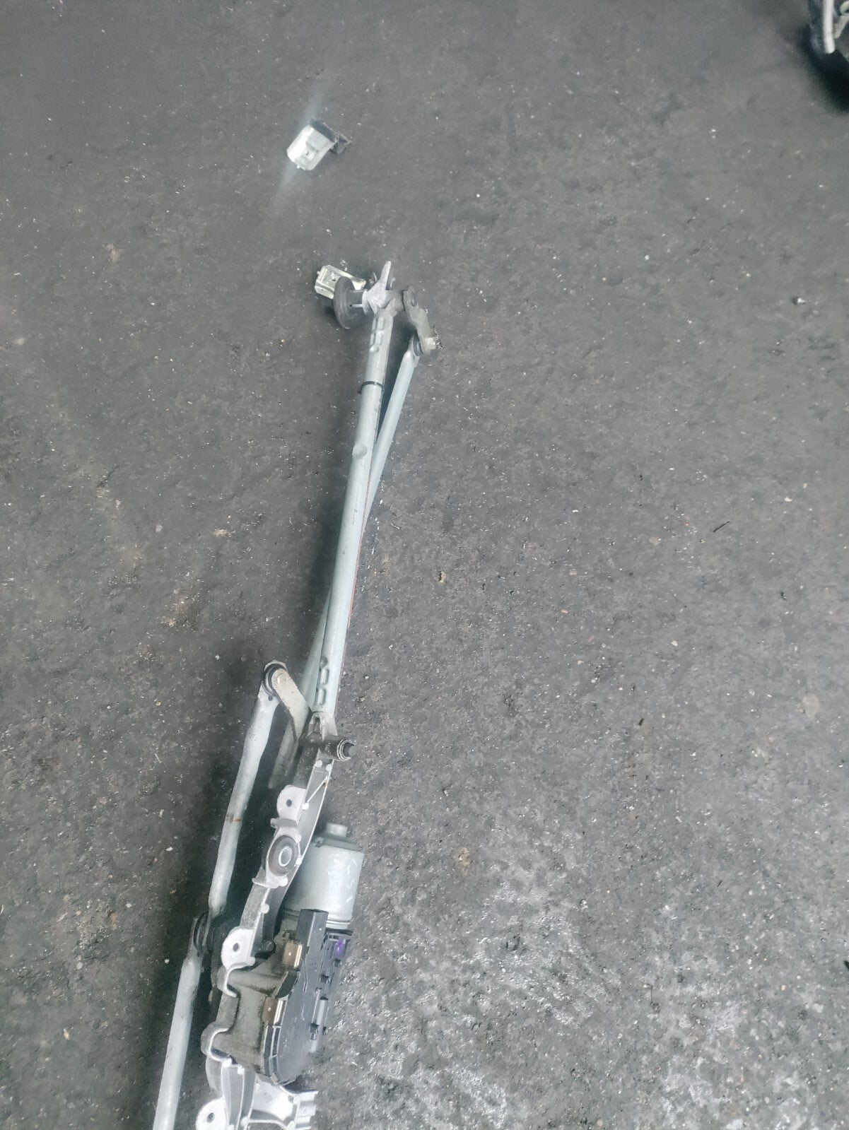 2010 VAUXHALL ASTRA J MK6 WIPER MOTOR & LINKAGE 13262436