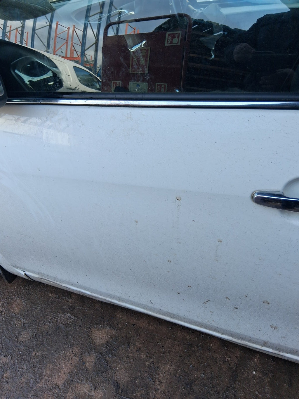 2018 CITROEN C1 MK2 NSF PASSENGER SIDE FRONT COMPLETE DOOR LIPIZAN WHITE KWD