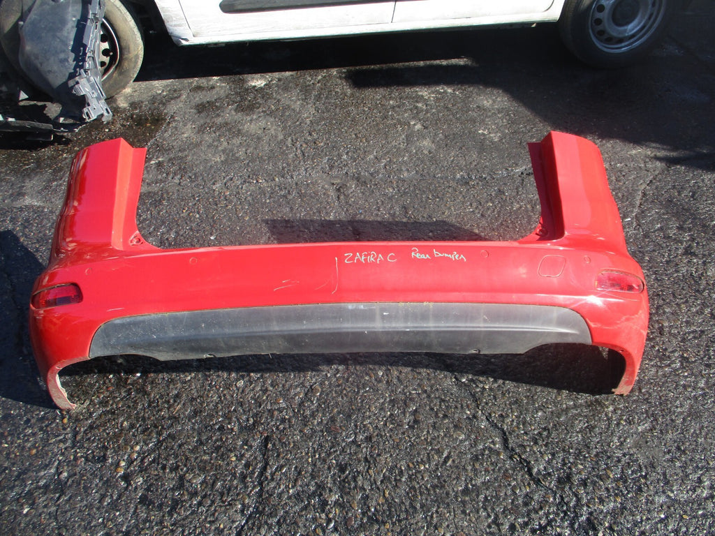 VAUXHALL ZAFIRA C MK3 2017 REAR COMPLETE BUMPER WITH PDC SENSORS LAVA RED Z50S
