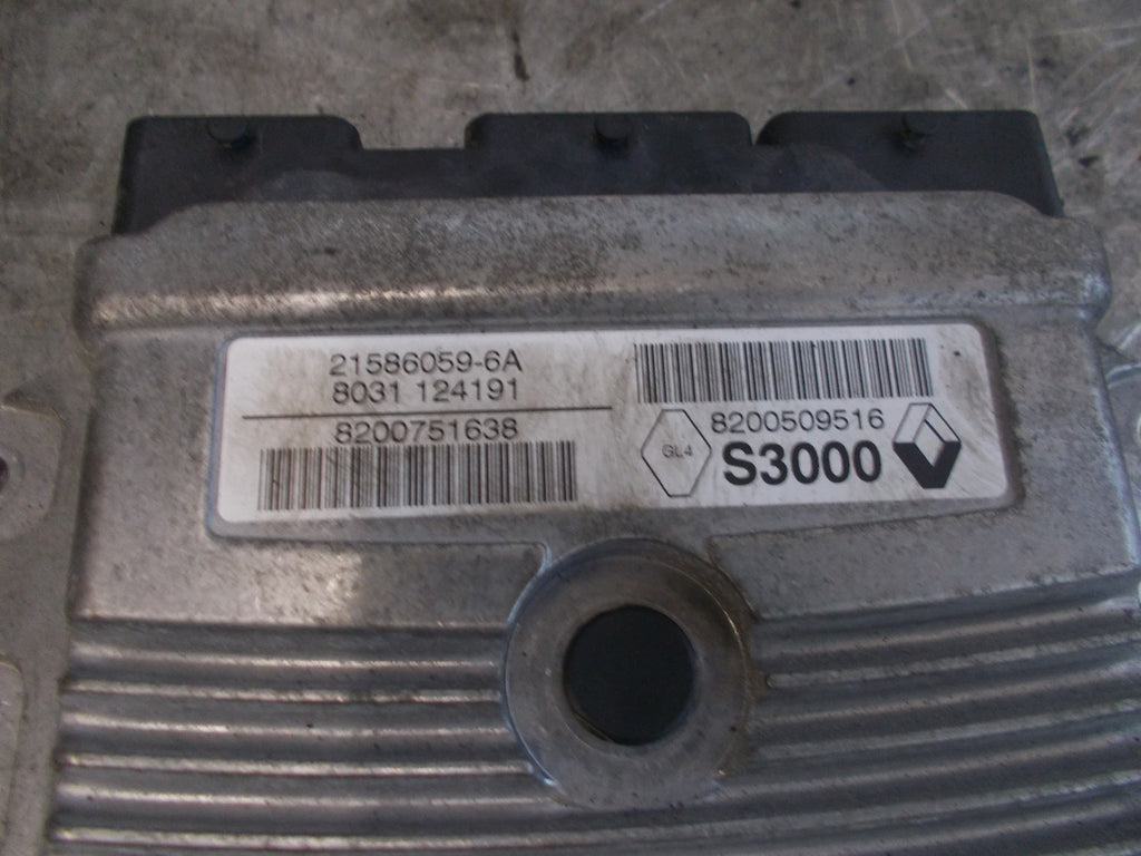 RENAULT MEGANE MK2 1.6 16V ENGINE CONTROL UNIT ECU MODULE 8200509516