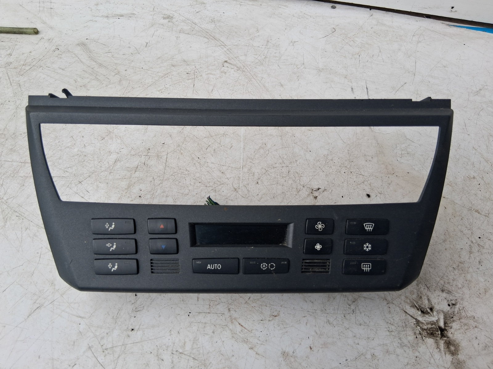 2004 BMW X3 E83 HEATER CLIMATE CONTROL SWITCH PANEL 3413866