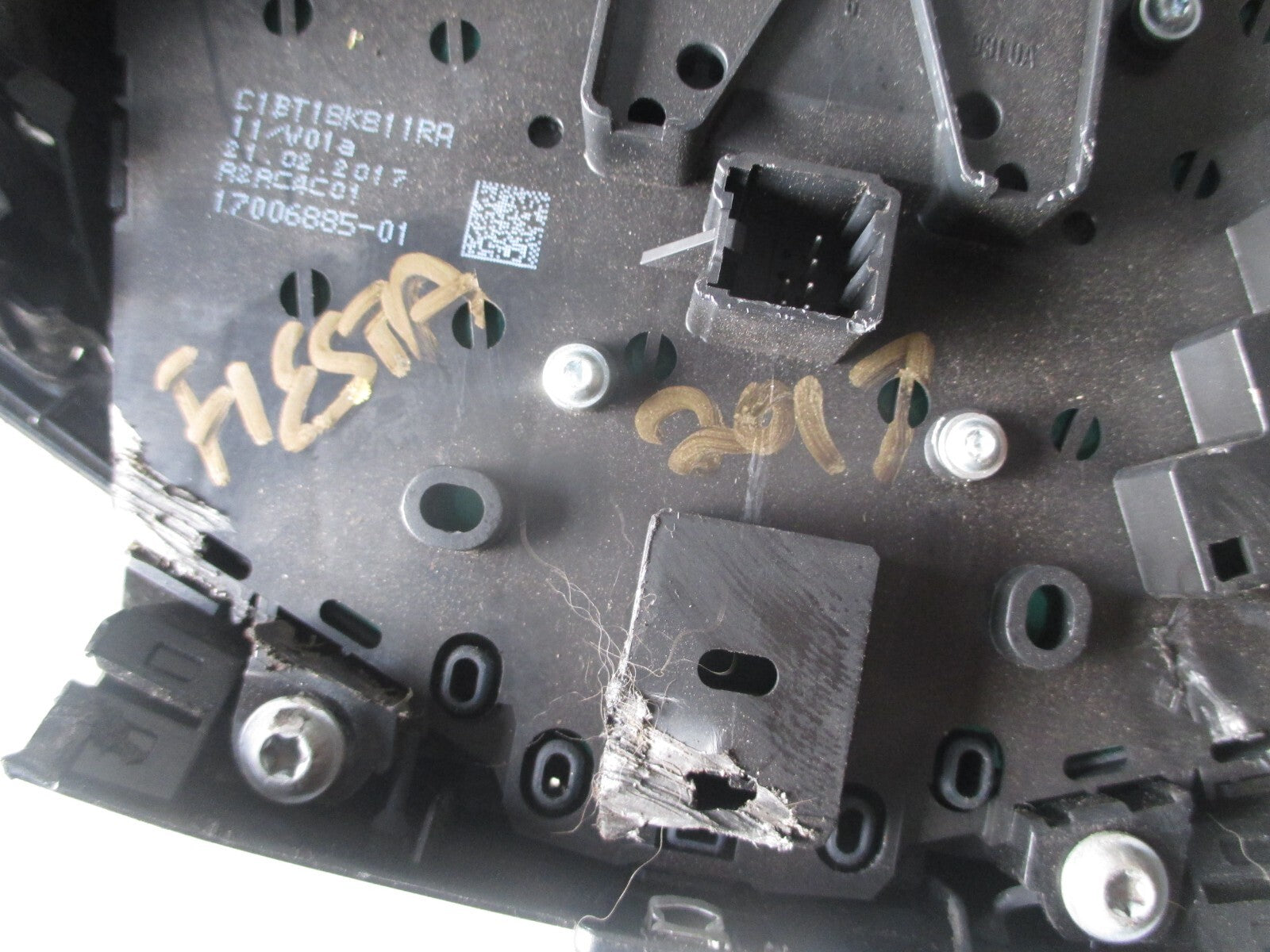 FORD FIESTA MK7 2017 STEREO CONTROL PANEL WITH AIR VENTS 1700688501