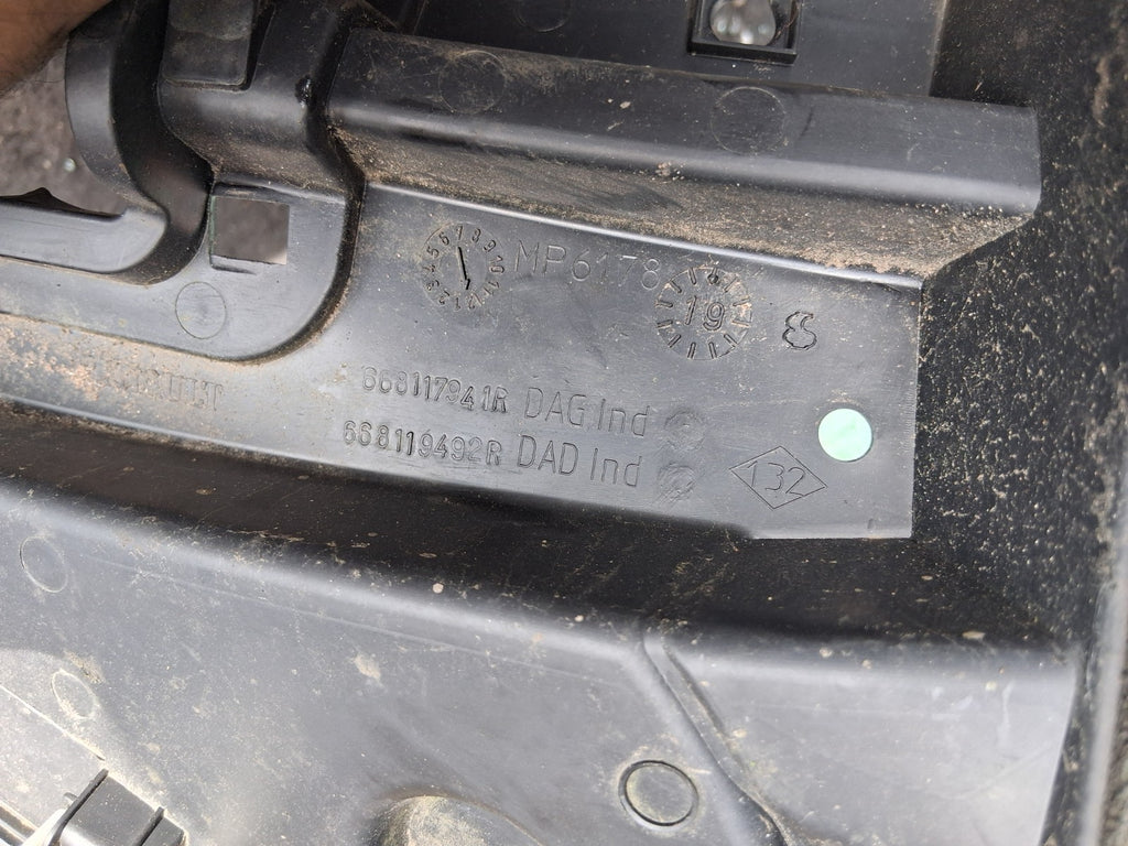 2020 RENAULT KANGOO MK2 FRONT WINDSCREEN SCUTTLE PANEL 668119492R