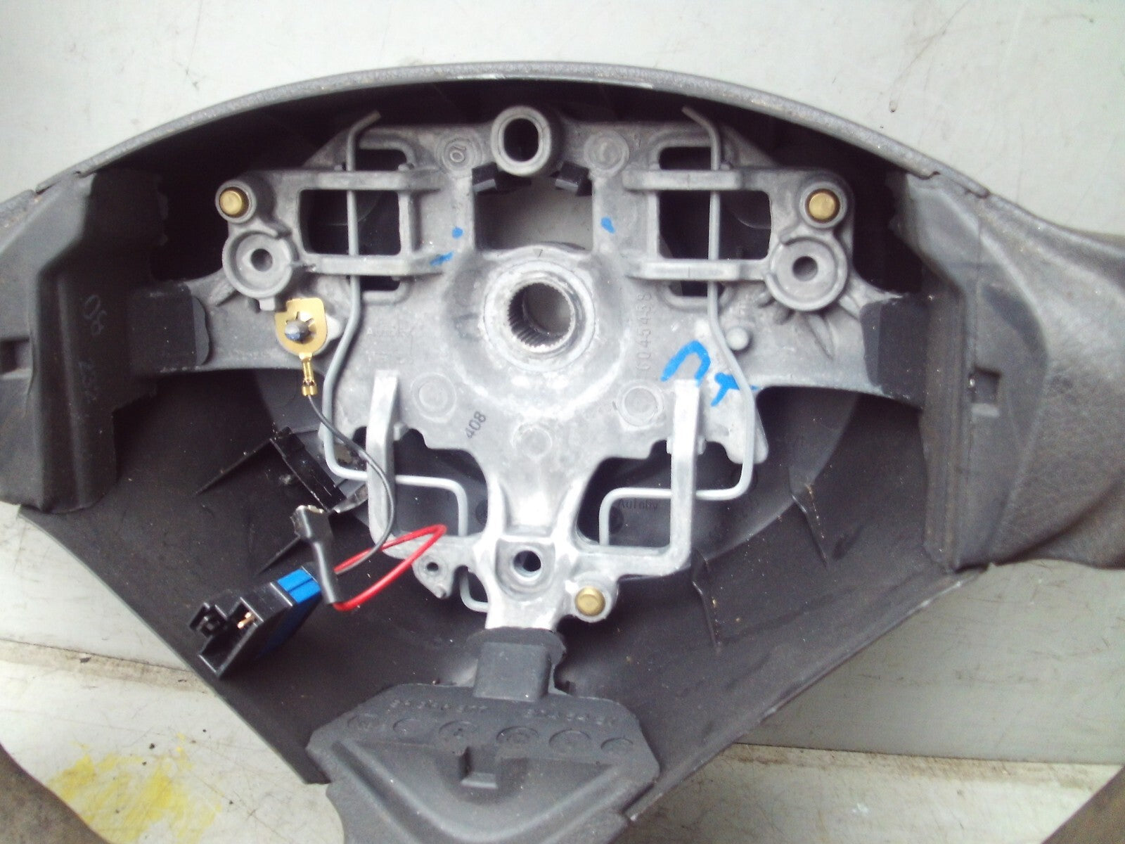 2010 PEUGOET 207 STEERING WHEEL 6045457