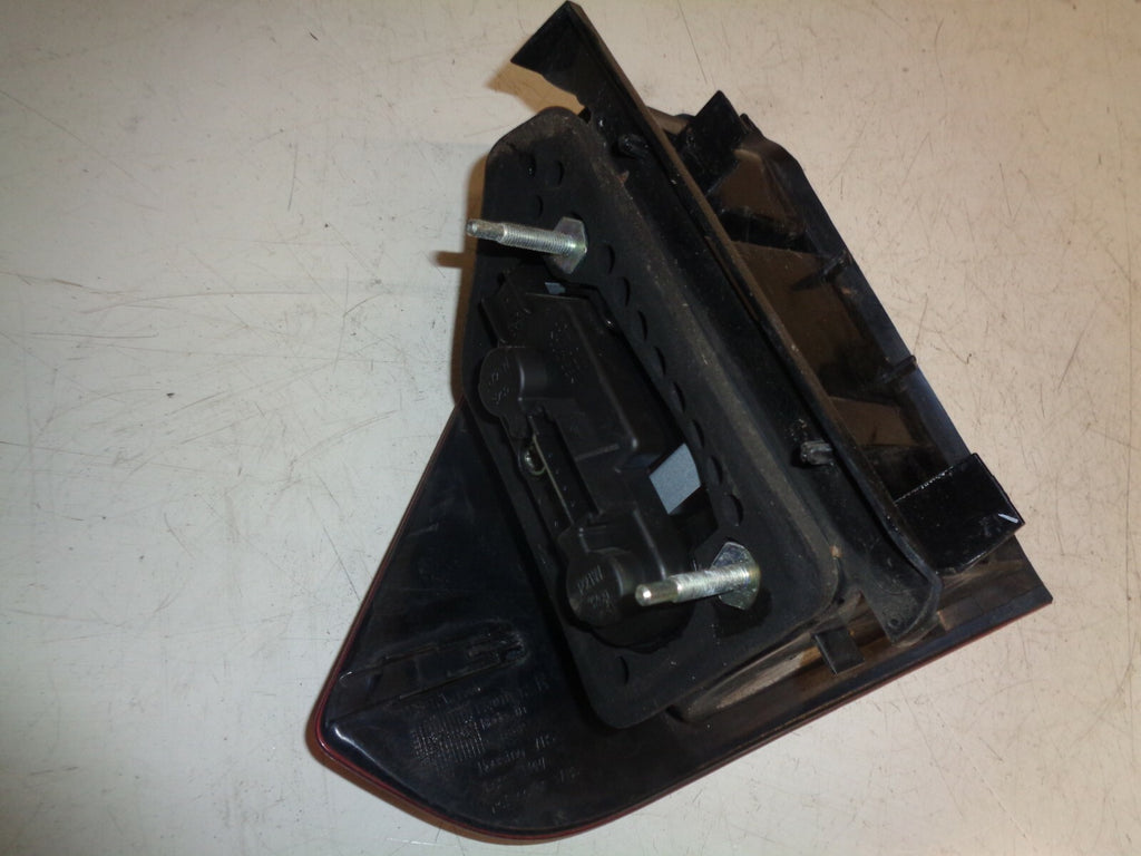FORD GALAXY 2010 MK3 OS DRIVER SIDE OUTER REAR LIGHT 17701012