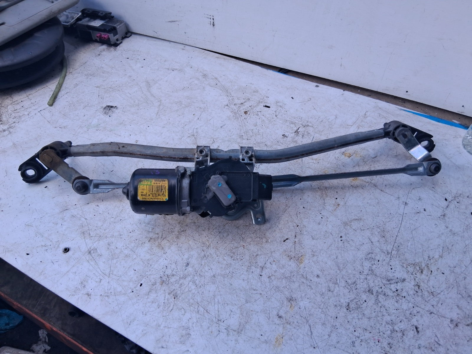 2018 MERCEDES CITAN FRONT WINDSCREEN WIPER MOTOR LINKAGE