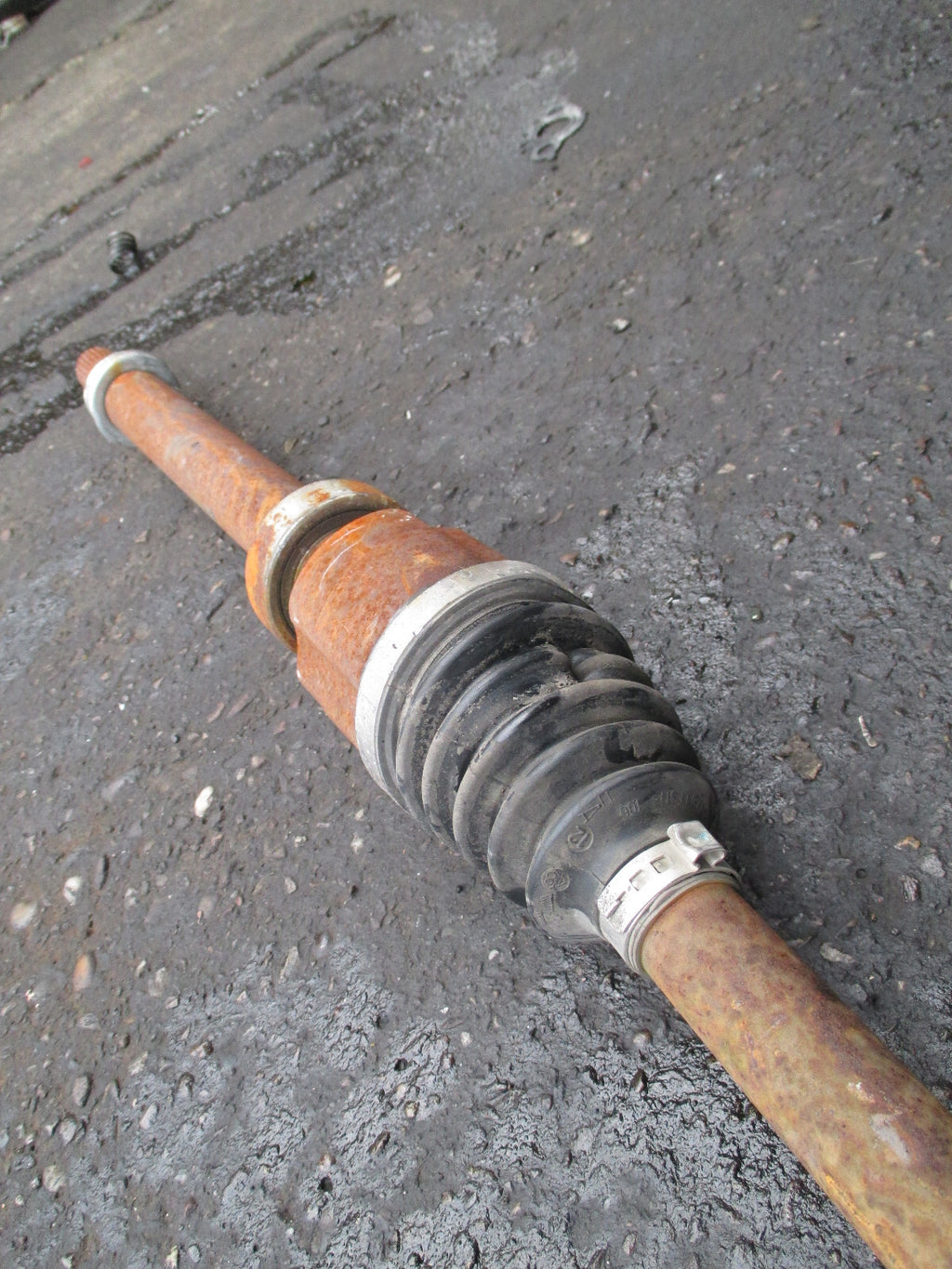 RENAULT CLIO MK4 2018 0.9 PETROL OSF DRIVER SIDE FRONT DRIVESHAFT 391009101R