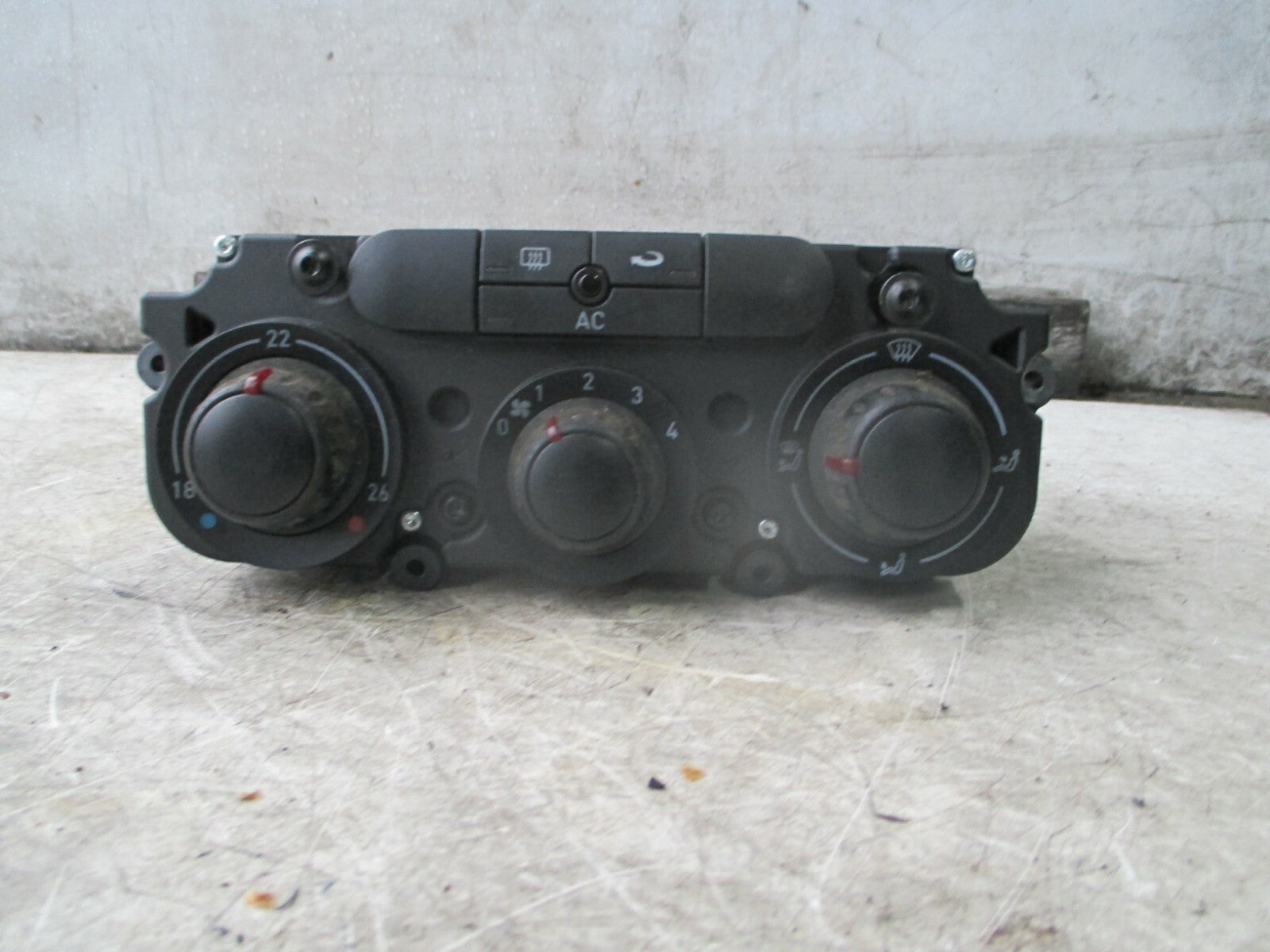 SEAT LEON MK2 2007 HEATER AC CLIMATE CONTROL SWITCH PANEL