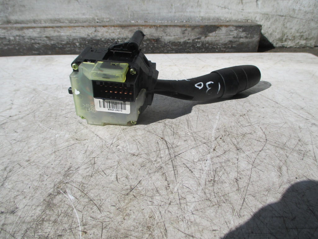 HYUNDAI I 30 INDICATOR STALK SWITCH 934202R010