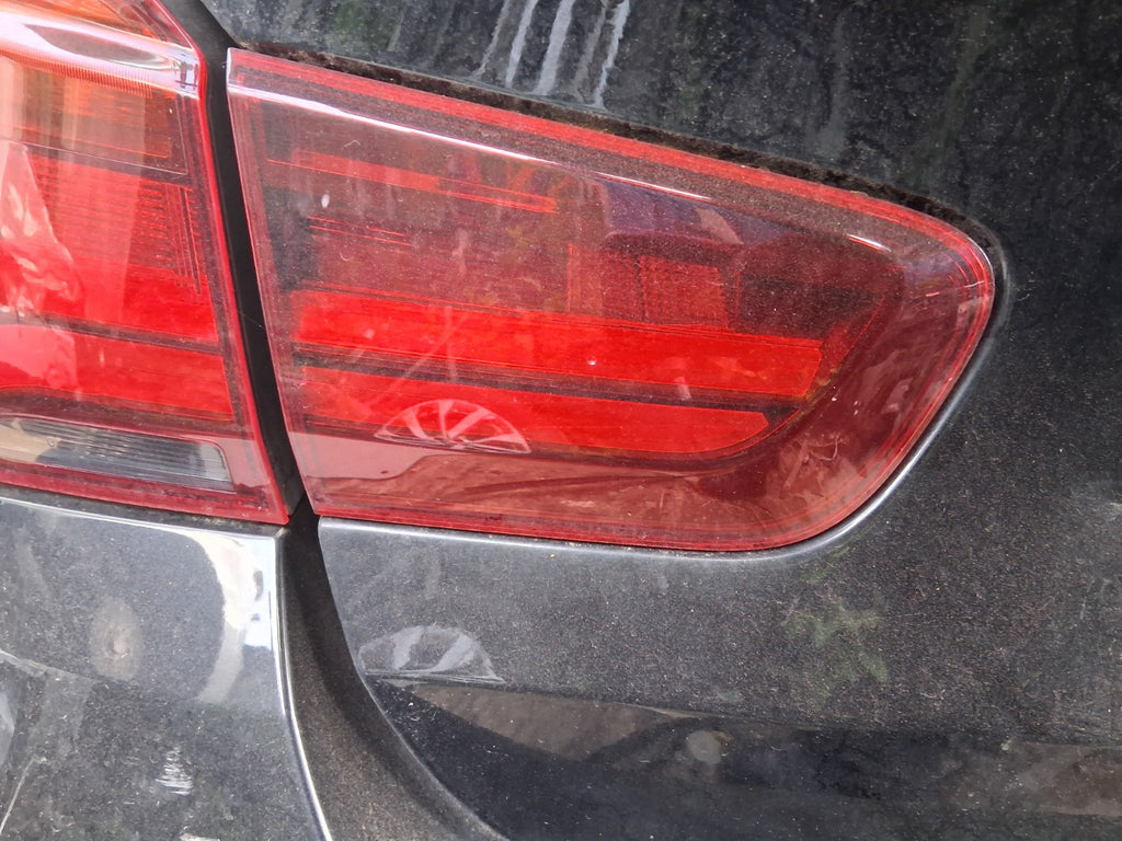 2019 BMW 1 SERIES F20 NSR PASSENGER SIDE INNER TAIL LIGHT