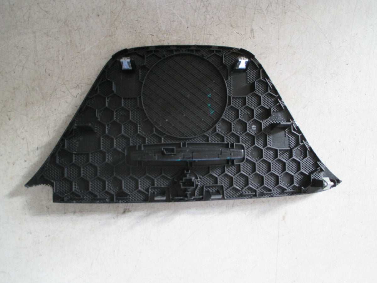 MERCEDES BENZ A CLASS W176 2017 FRONT PARKING SENSOR DISPLAY A1725420023