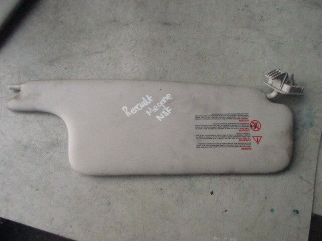 2009 RENAULT MEGANE MK2 NSF PASSENGER SIDE SUN VISOR