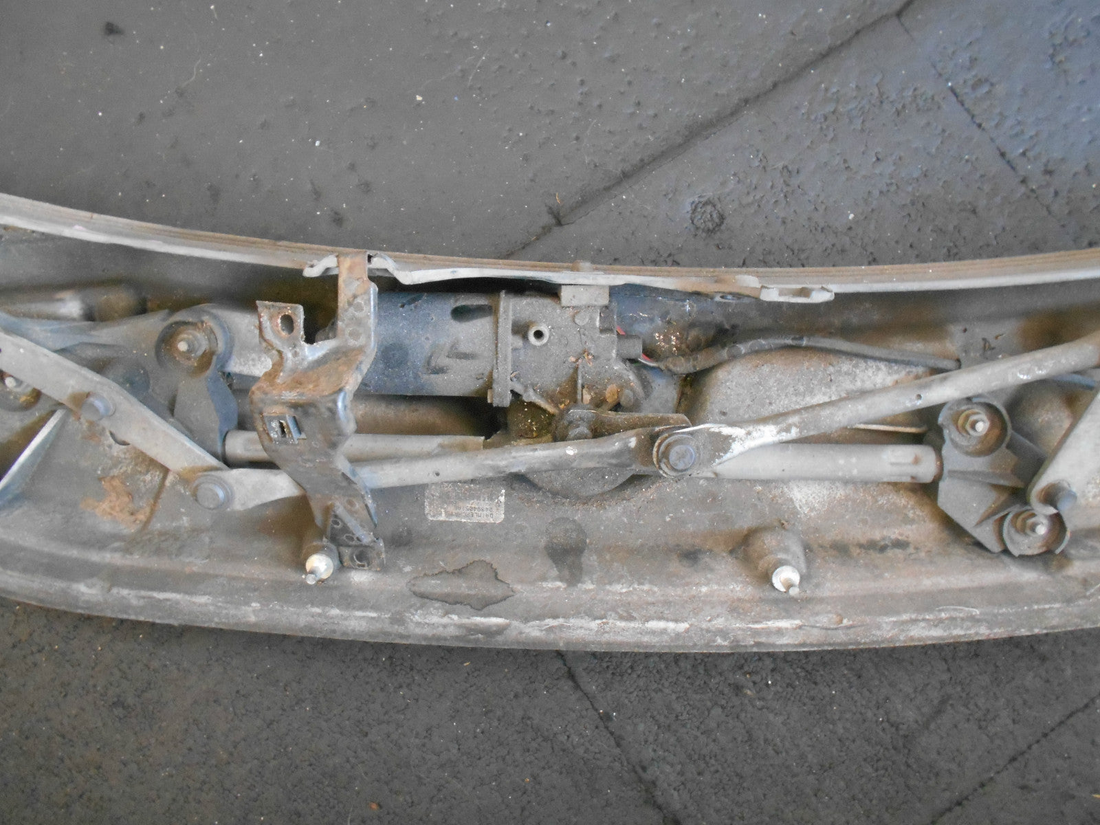 CHRYSLER VOYAGER 2001 2.5 CRD FRONT WIPER MOTOR & LINKAGE