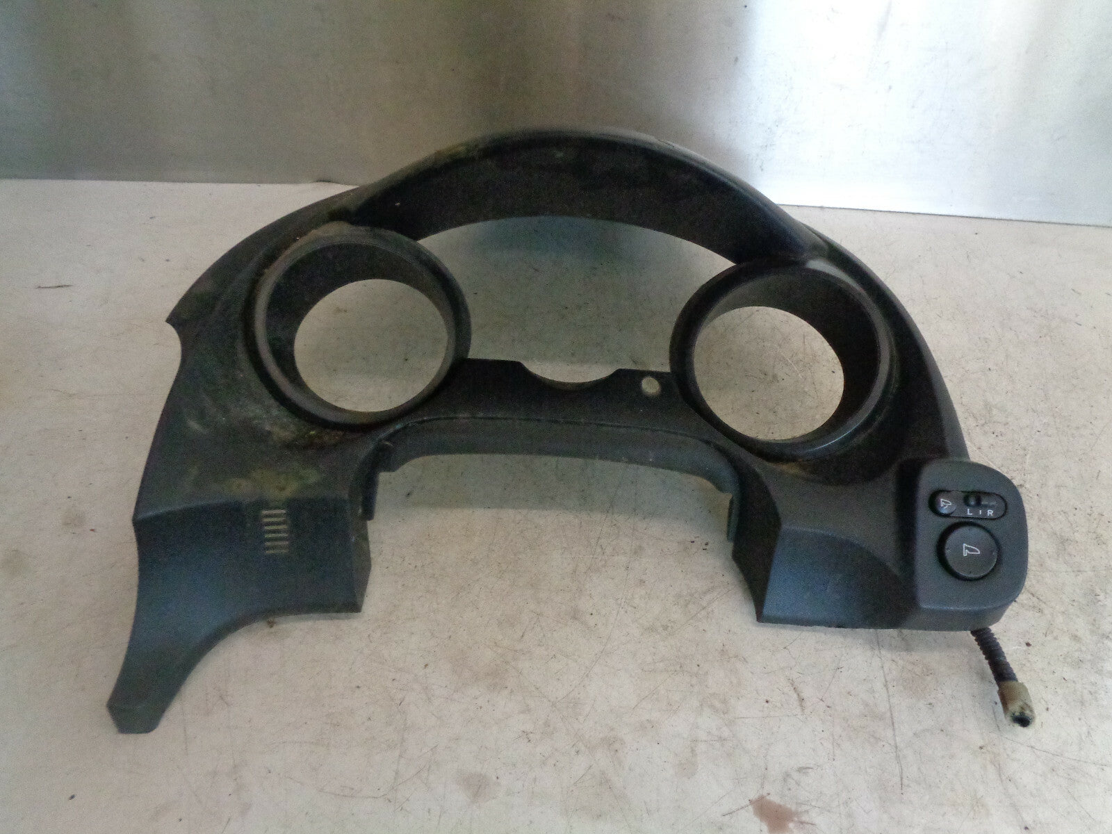 HONDA JAZZ MK3 2015 CENTE DASH SPEEDOMETER SURROUND 77200 TF0 00