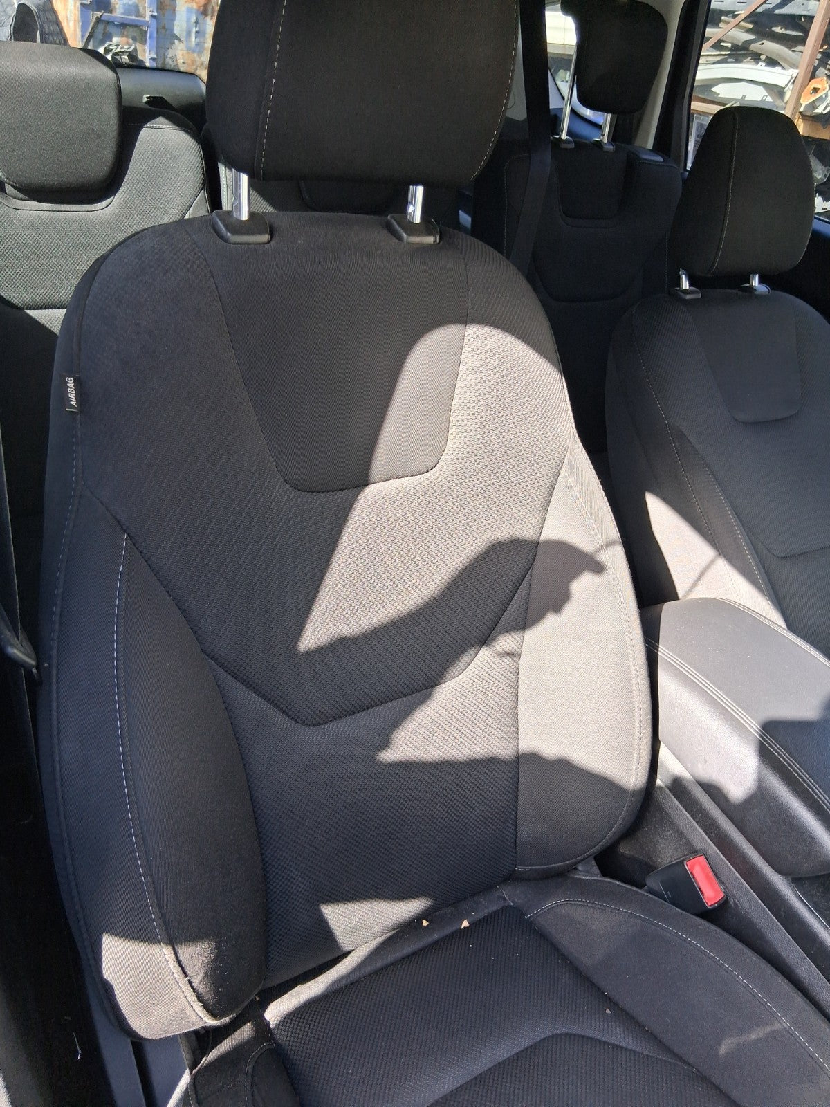 2017 FORD S MAX MK2 OSF DRIVER SIDE FRONT RIGHT COMPLETE FABRIC SEAT