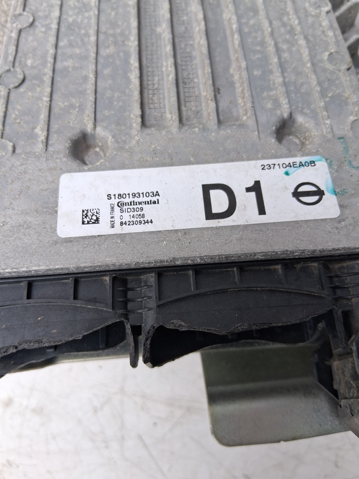NISSAN QASHQAI MK2 2015 ENGINE CONTROL UNIT ECU S180193103A