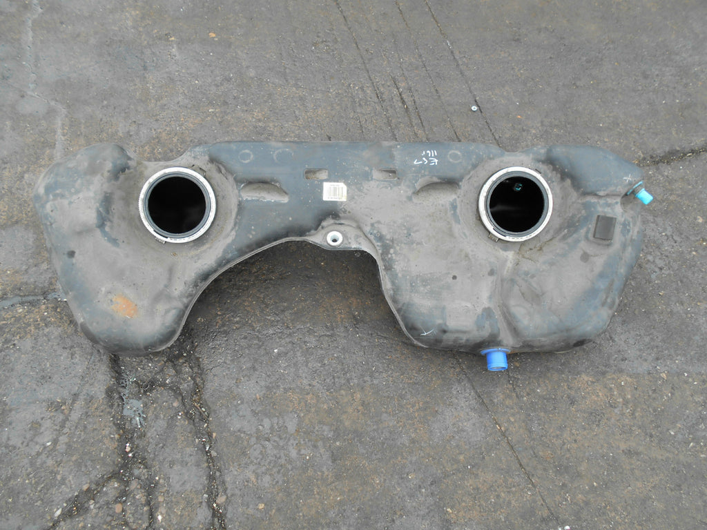 BMW 1 SERIES E87 2008 116I PLASTIC FUEL PETROL TANK BARE