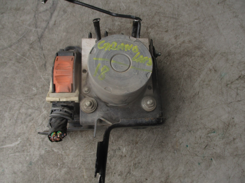 2018 VAUXHALL GRANDLAND X 1.2 PETROL ABS PUMP CONTROL MODULE 9826694380