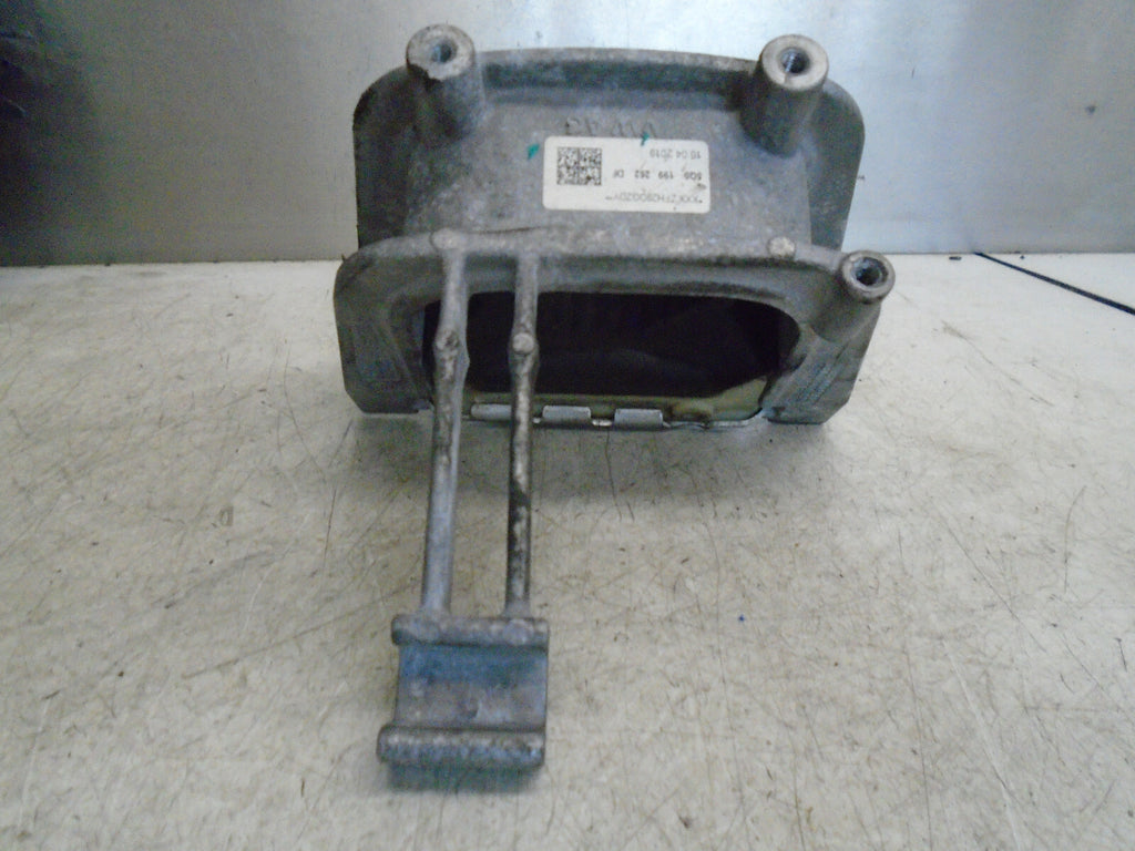 VW VOLKSWAGEN TIGUAN 2018 MK2 2.0 DIESEL DRIVER SIDE GEARBOX MOUNT 5Q0199262DF