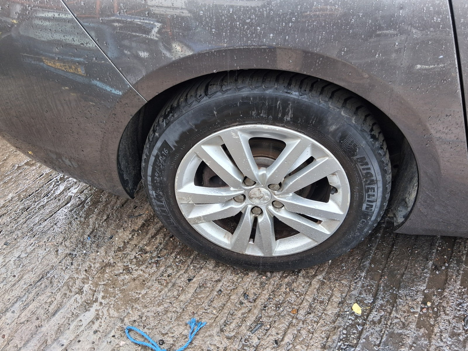 2015 PEUGEOT 308 MK2 ESTATE 16 INCH ALLOY WHEEL WITH TYRE 205/55R16