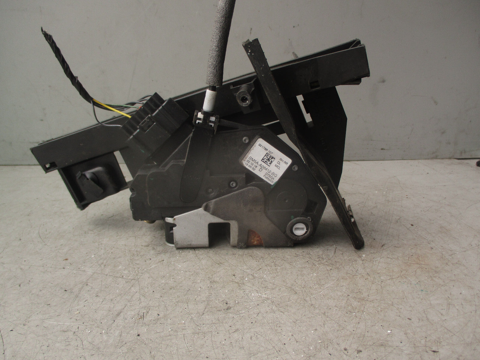 2017 FORD FOCUS MK3 OSR REAR DRIVER SIDE RIGHT DOOR LOCK BM51A264A26EL