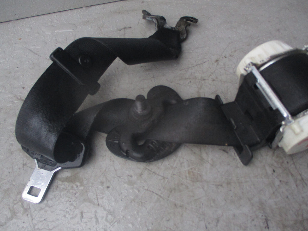 BMW 1 SERIES 2010 E87 OSF DRIVER SIDE FRONT SEAT BELT 33059849C