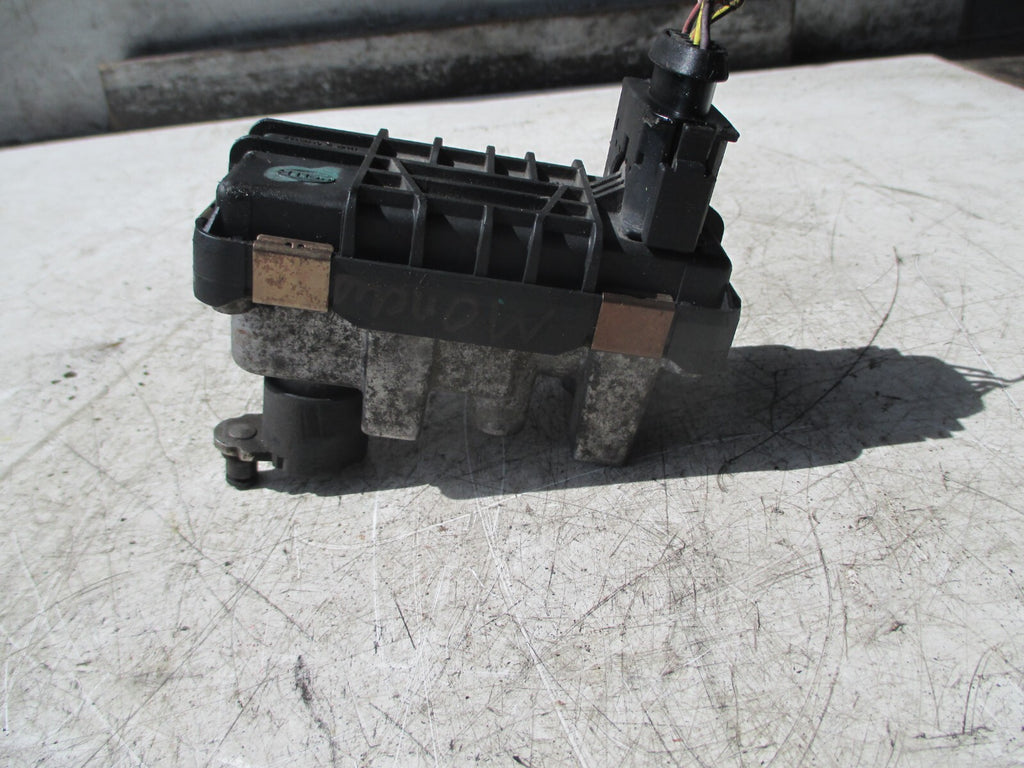 FORD MONDEO MK4 1.8 TURBO ELECTRIC ACTUATOR 6NW009206