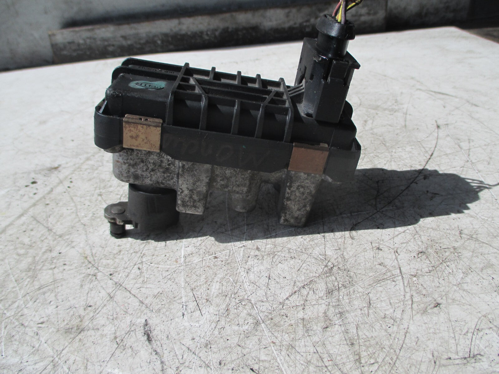 FORD MONDEO MK4 1.8 TURBO ELECTRIC ACTUATOR 6NW009206