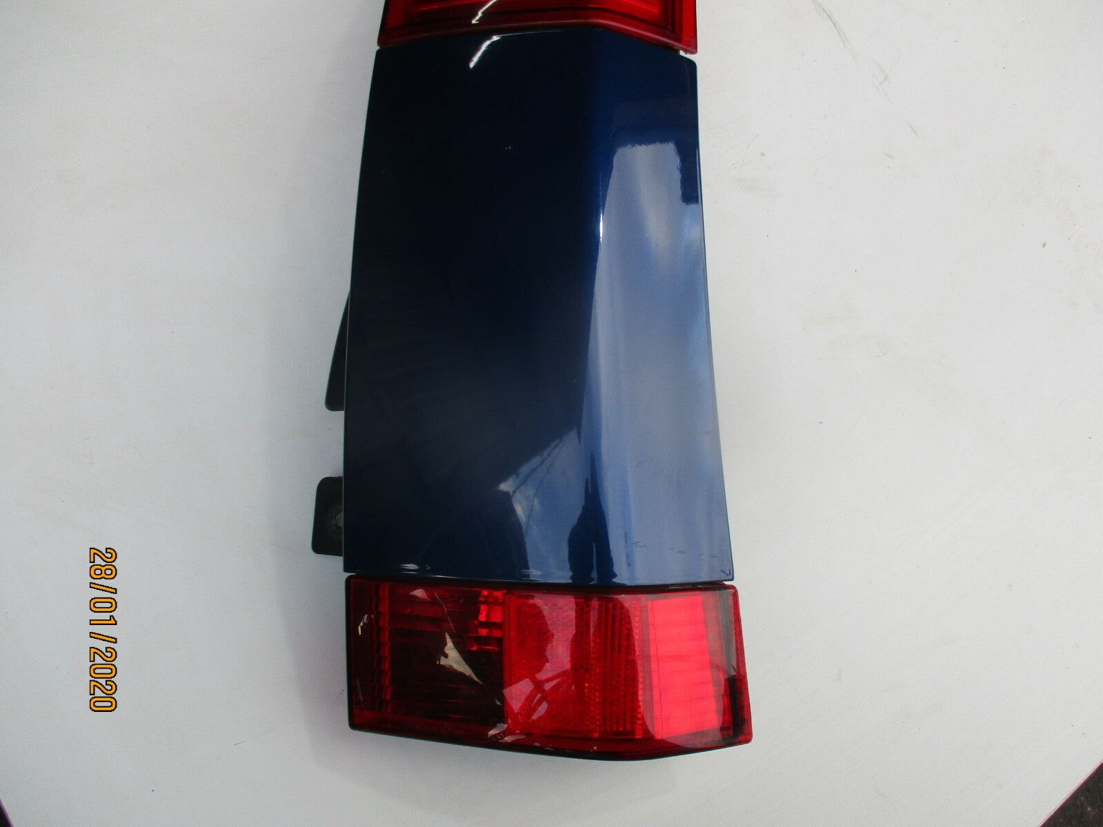 VAUXHALL MERIVA A MK1 2005 OSR DRIVER SIDE REAR BRAKE LIGHT TRIM BLUE 93294346